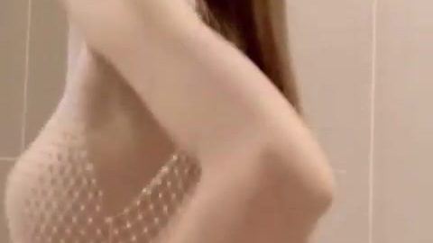Lookwa ลูกหว้า ไลฟ์สดอาบน้ำ ในกลุ่มลับ ดูแล้วได้ฟิวมากเลย ดูฟรีนะ ของดี Lookwa